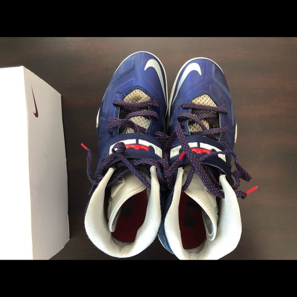 LeBron Zoom Solider 7 Deep Royal Blue - Picture 2 of 8